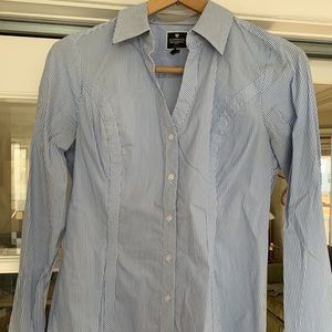 Express “The Essential” shirt